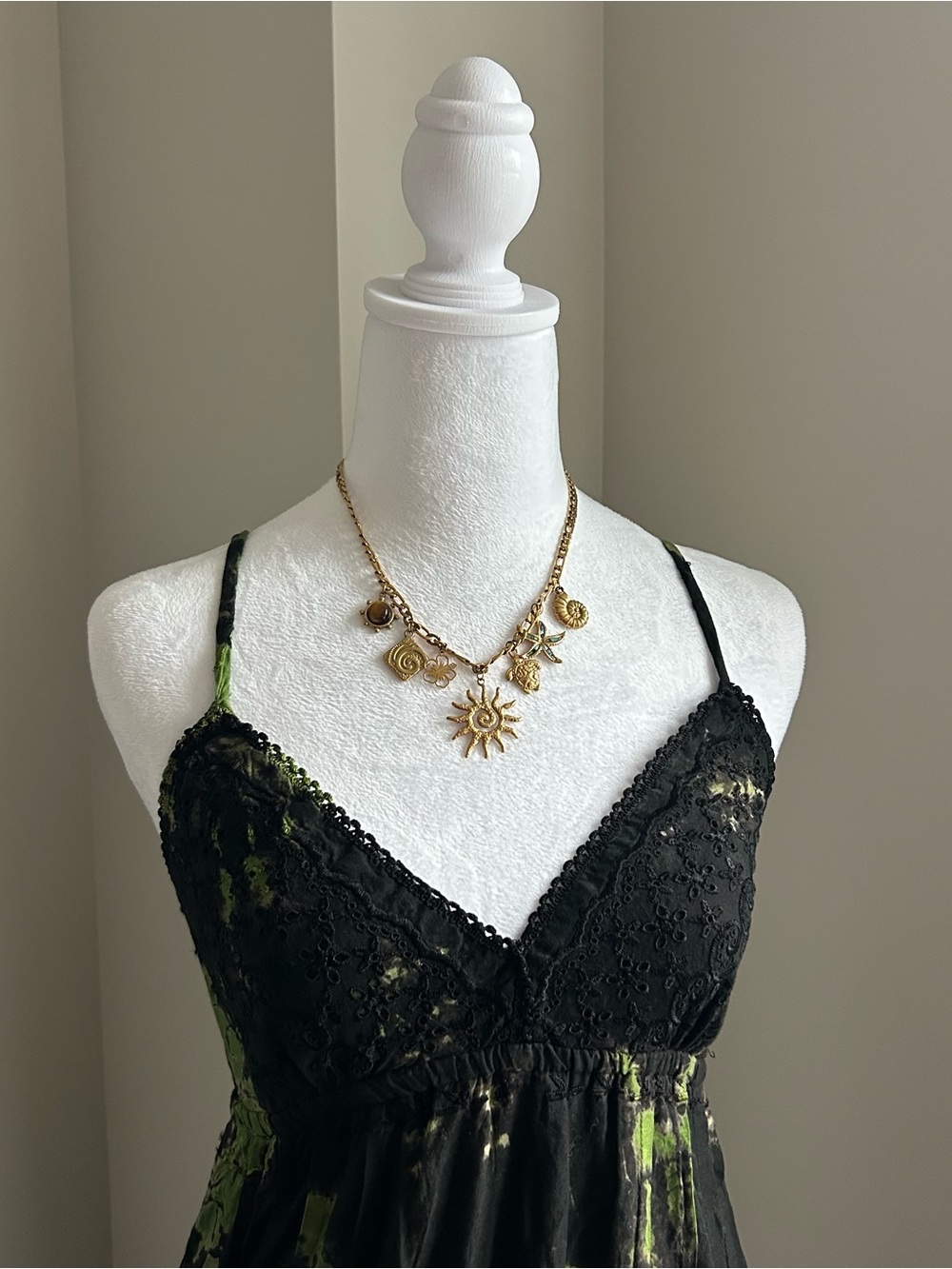 1990's Black and Green Tiered Maxi Dress - Picture 2 of 8